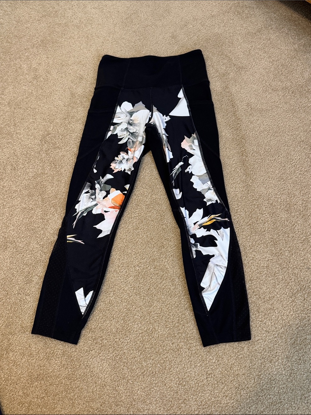 Athleta Salutation Tights